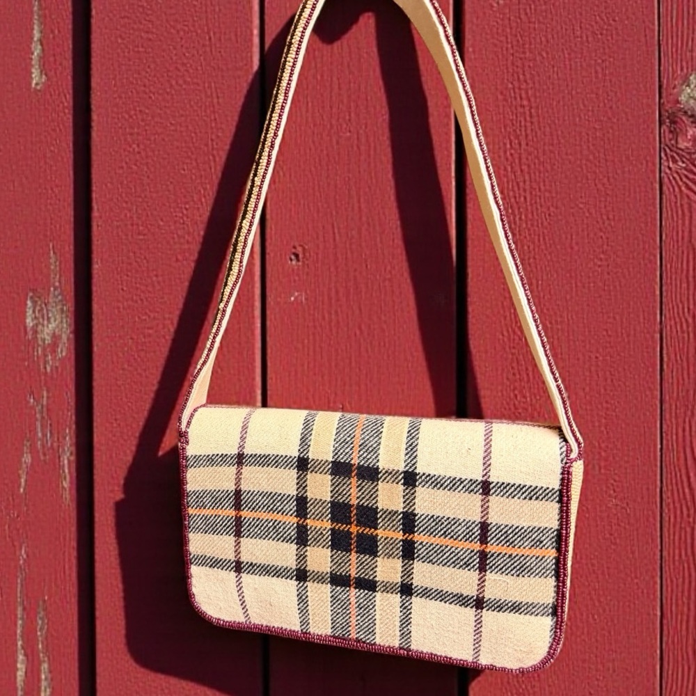 Anthropologie’s The Fiona Beaded Bag: Animal Edition🐴 - Picture 4 of 7